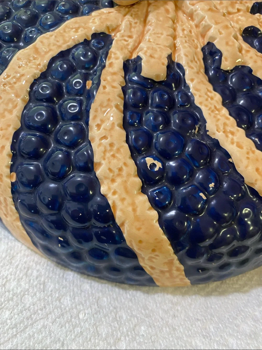 Vintage Ceramic Blueberry Pie Baking Dish with Cover